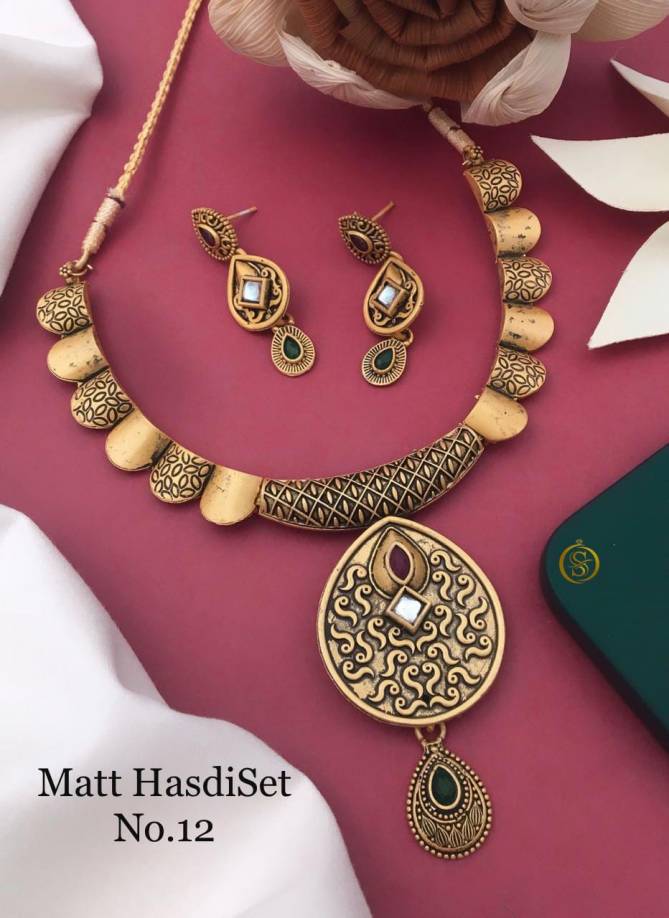 Matte Golden Hasadi Design Set Wholesale Price In Surat
